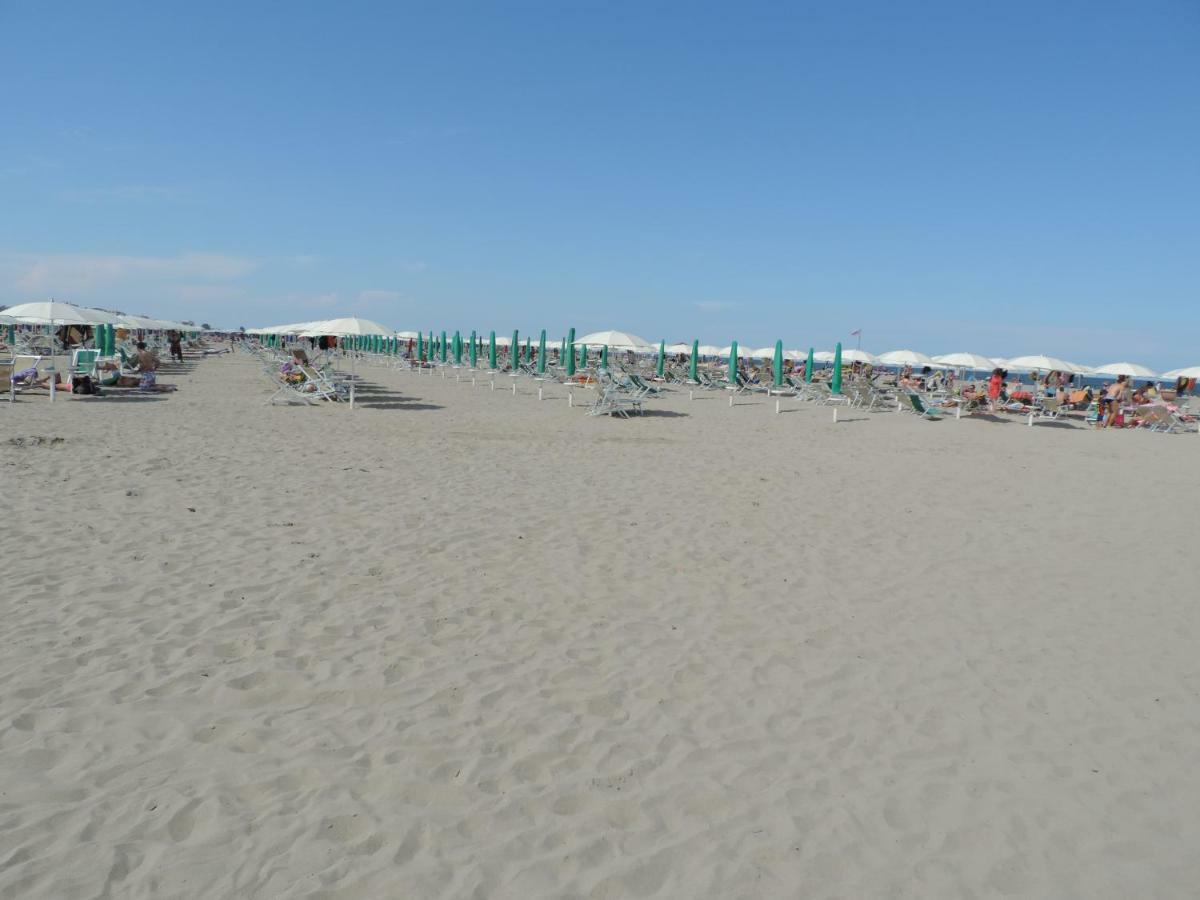 Victoria Mobilehome In Camping Mare E Pineta Lido di Spina Kültér fotó
