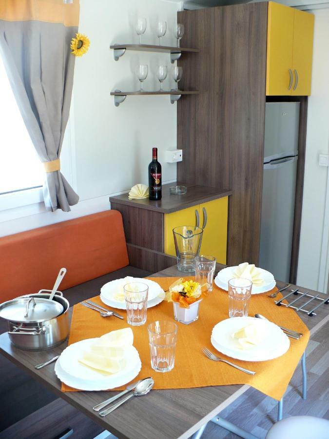 Victoria Mobilehome In Camping Mare E Pineta Lido di Spina Kültér fotó