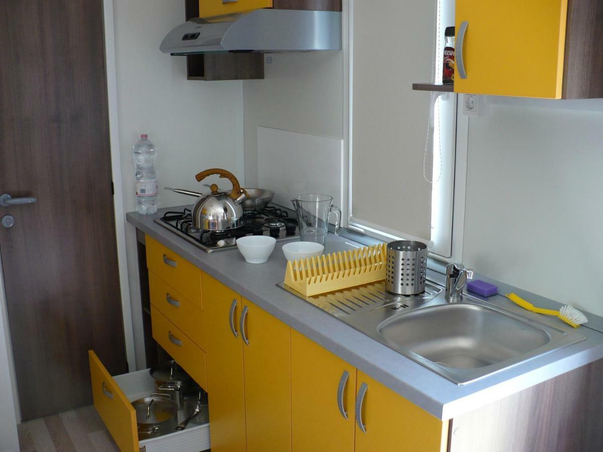 Victoria Mobilehome In Camping Mare E Pineta Lido di Spina Kültér fotó